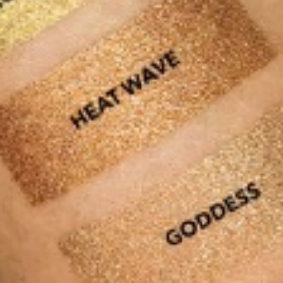 Jeffree Star Liquid Foundation (Heat Wave) - Picture 2 of 3